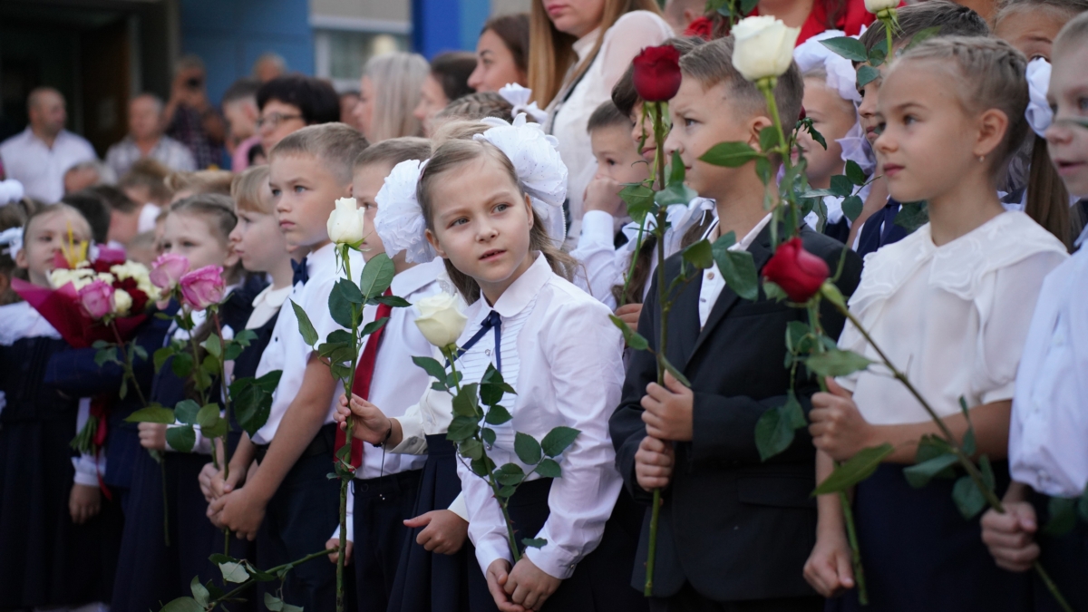 Новые правила школы с 1 сентября 2026: оценки за поведение, ДНК России и отмена домашки для первоклассников SM-News