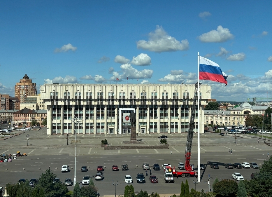 Опубликован фоторепортаж о праздновании Дня флага России в Туле «МК в Туле»