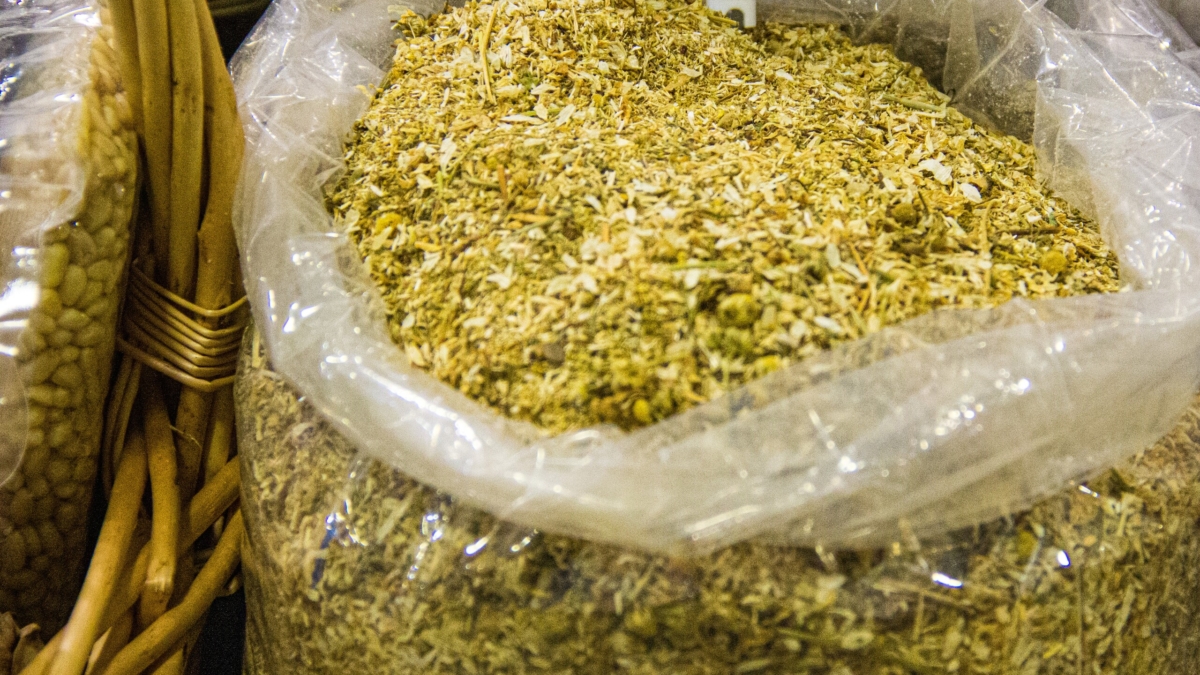 Загляните в кухонный шкаф: эти 9 продуктов могут залежаться незаметно ИА SM-News