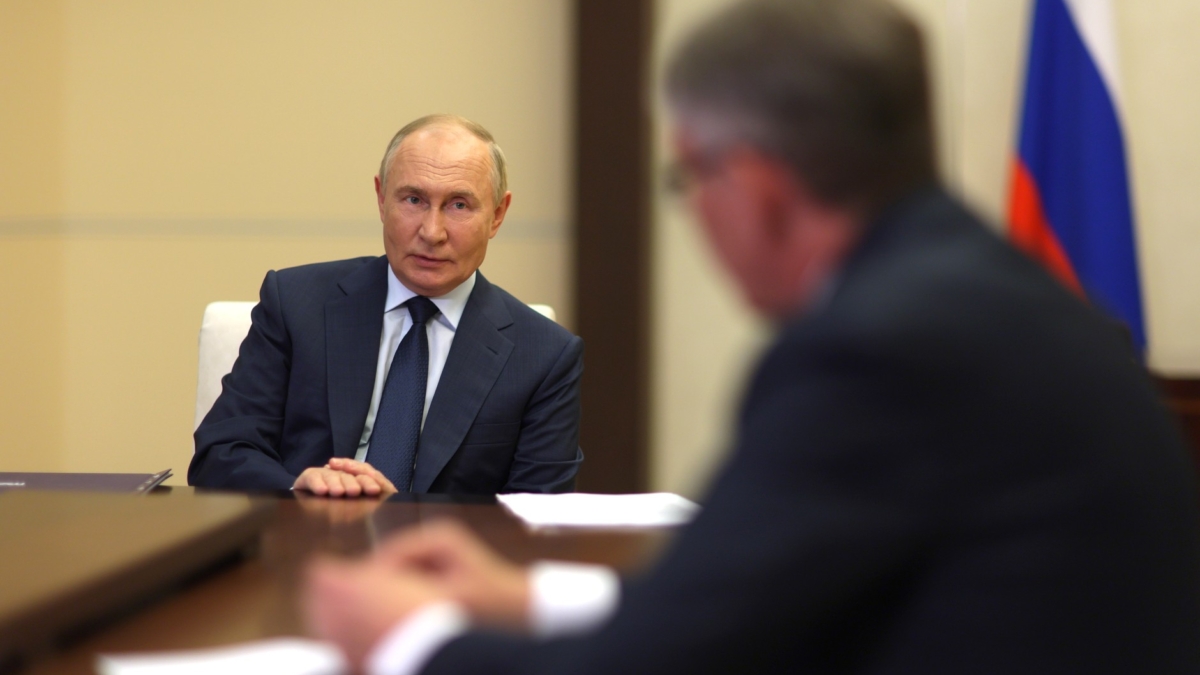 Столица автоматически перейдет в Васюки: Путин заставит госкорпорации покинуть Москву Официальный сайт президента России kremlin.ru