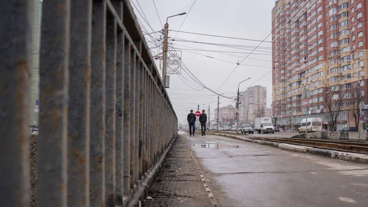 Асфальта можно не дождаться, но ямы обязаны убрать: куда обращаться Тульская пресса