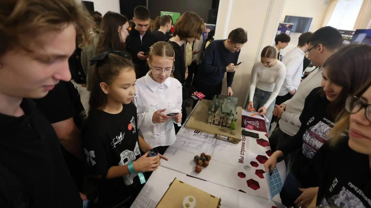 В Томске стартовали мероприятия международного фестиваля о космосе